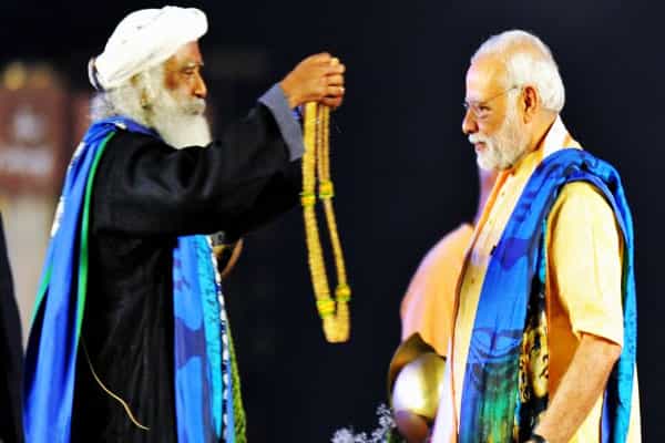 கடந்த 4 ஆண்டுகளில் நாட்டில் குண்டு வெடிப்பே நிகழவில்லையா ?