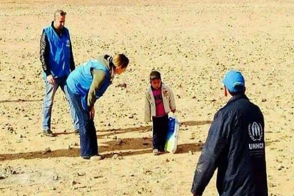 4 வயது சிரிய அகதி பாலைவனத்தில் தனியாக சென்ற அவலம்.. மீட்டதா ஜோர்டான் UNHCR குழு ?