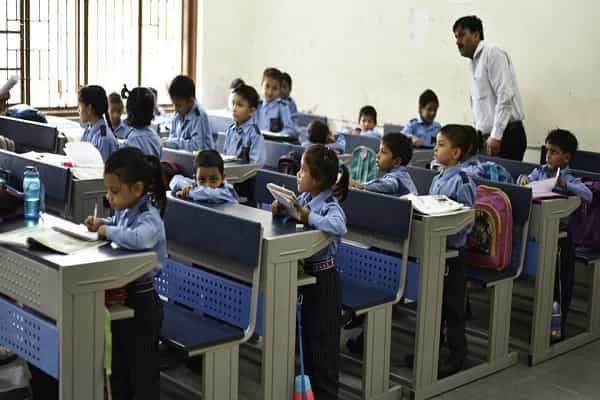 அரசு பள்ளியை நவோதயா பள்ளி என பகிர்ந்த ஹெச்.ராஜா !