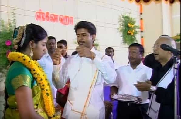கி.வீரமணி நடத்தி வைத்த பேத்தி திருமணம் என வைரலாகும் வீடியோ உண்மையா ?