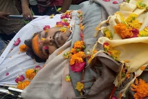 சட்டப்பிரிவு 370 நீக்கியதை கொண்டாடிய இளைஞர் இஸ்லாமியர்களால் கொல்லப்பட்டாரா ?