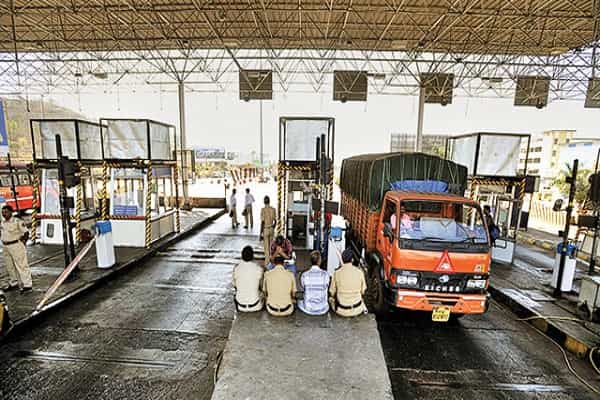 சுங்கச்சாவடி ரசீது வாகன பழுது, எரிபொருள் சேவைக்கு உதவுமா ?