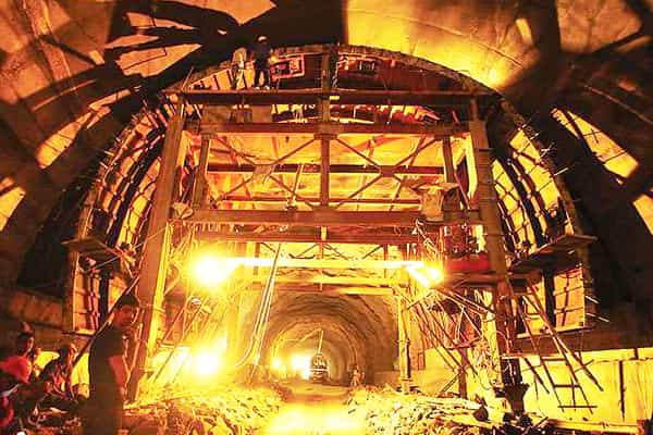 தேனியில் சத்தமில்லாமல் நியூட்ரினோ ஆய்வகப் பணிகள் நடைபெறுகிறதா ?
