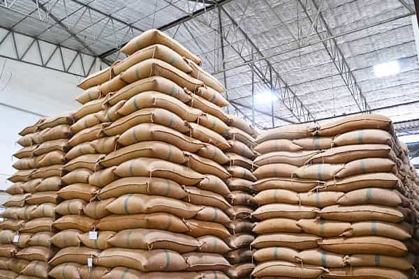 கேரளாவிற்கு வழங்கும் அரிசிக்கு மத்திய அரசு ரூ.233 கோடி கேட்டதா ?