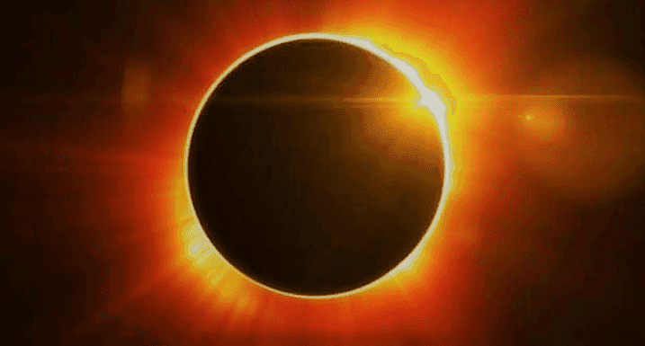 ஆகஸ்ட் 21 சூரிய கிரகணத்தால் பூமி இருளில் மூழ்கப்போகிறதா ?