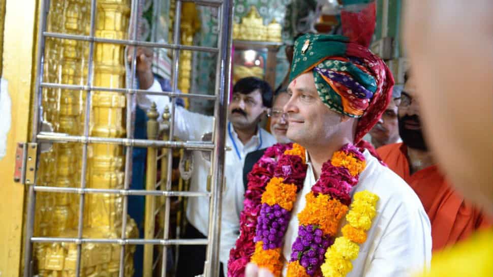 ராகுல் காந்தி இந்துக்கள் அல்லாதோர் பதிவேட்டில் கையெழுத்திட்டாரா?