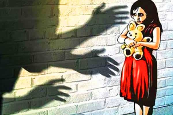 உத்தரபிரதேசத்தில் இரண்டரை வயது சிறுமி கொலை | பரவும் செய்திகள் உண்மையா ?