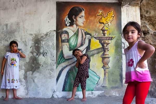 ஈராக் லாலிஷ் கோவிலில் தமிழ் பெண்ணின் ஓவியம்| இந்து மத வழித் தோன்றலா ?