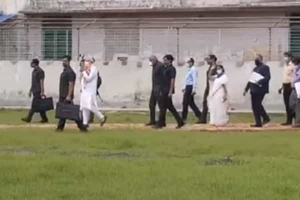 மேற்கு வங்கத்தில் மோடிக்கு எதிராக திருடன் என கோஷம் எழுந்ததா ?