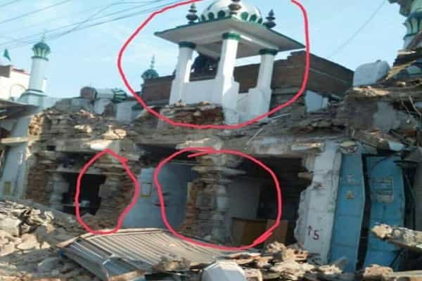 கர்நாடகாவில் இடிக்கப்பட்ட மசூதிக்குள் கோவிலா ?| உண்மை என்ன ?