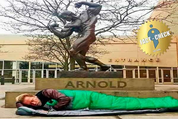 ஹோட்டலில் இடம் தராததால் தன் சிலைக்கு முன்பாக அர்னால்ட் உறங்கியதாக பரவும் வதந்தி !