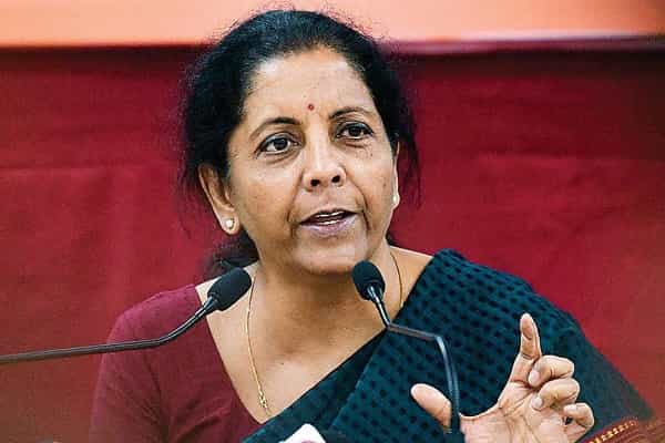 ஊட்டி மலை ரயில் குறித்து நிர்மலா சீதாராமன் கூறியதாக பரவும் போலி நியூஸ் கார்டு !
