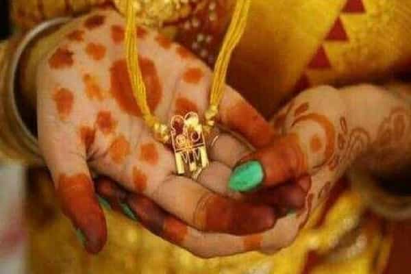 பெண்கள் படிக்க உதவித்தொகை எனும் புரட்சி, தாலிக்கு தங்கம் நிறுத்தம் ?